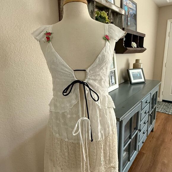 NWT Free People Womens Tie Front Embroidered Tiered Selena Maxi Top Ivory Small - Picture 6 of 16